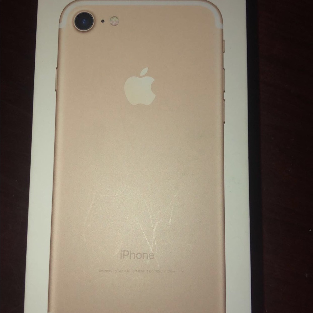 IPhone 7 Gold